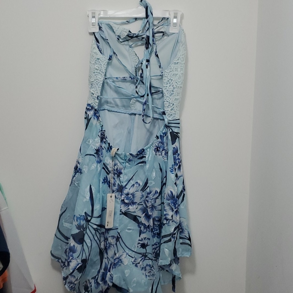 Romper - Picture 2 of 3